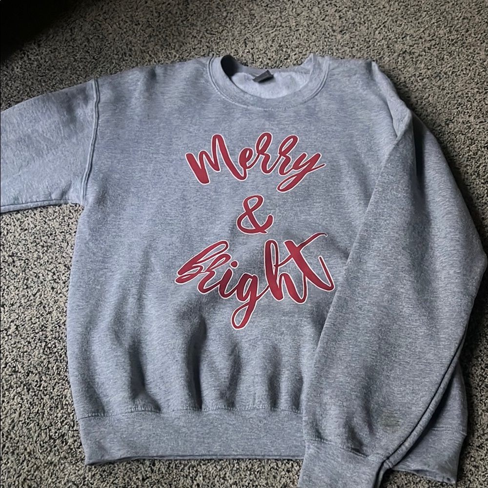 Gray 'Merry & Bright' Unisex Sweater